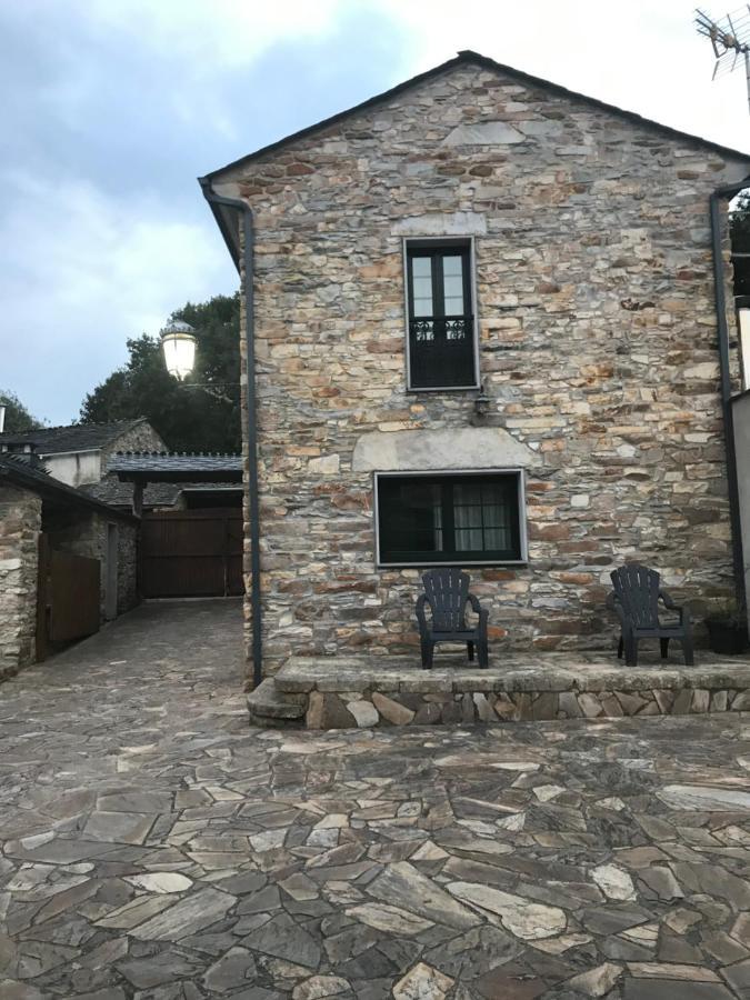 Pension Xacobe Cabreiros Buitenkant foto